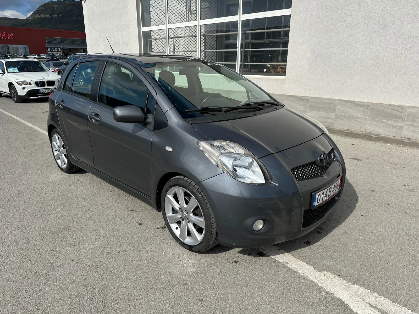 Toyota Yaris 1.8 TS  - изображение 2