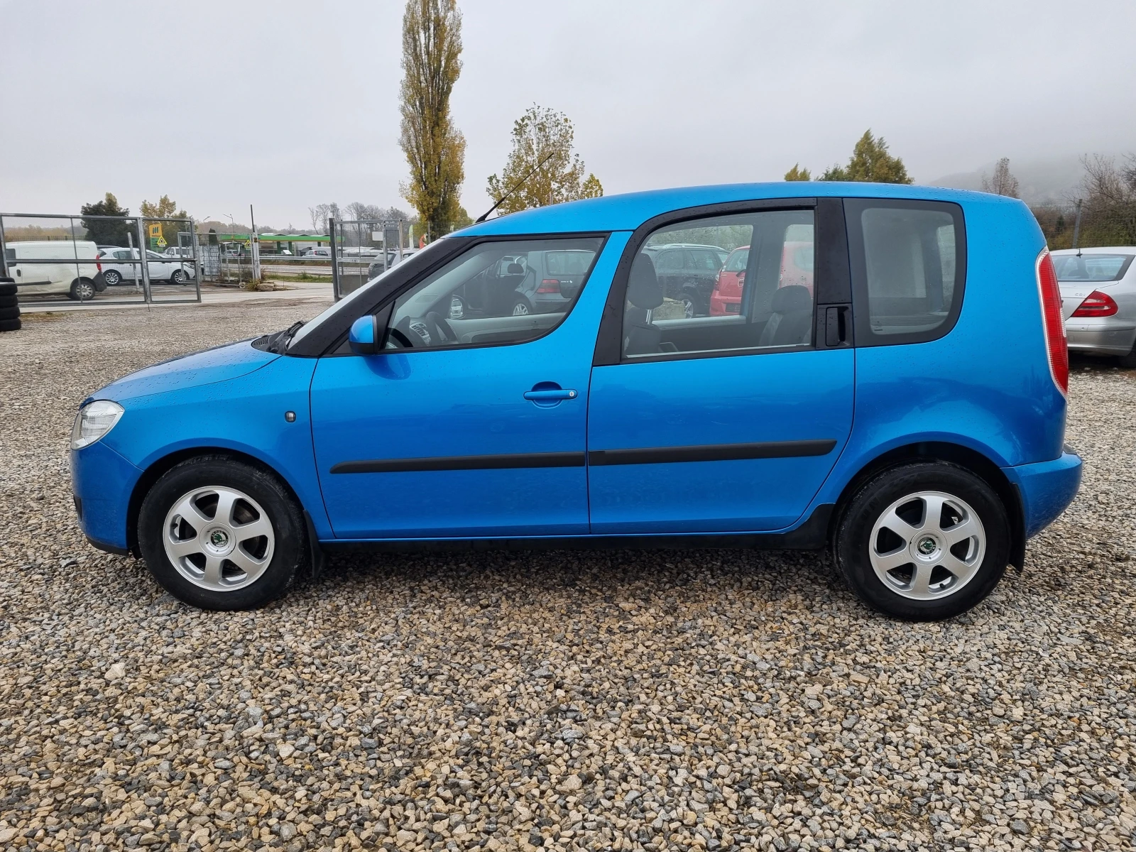 Skoda Roomster 1.2BENZIN-70PS - изображение 8