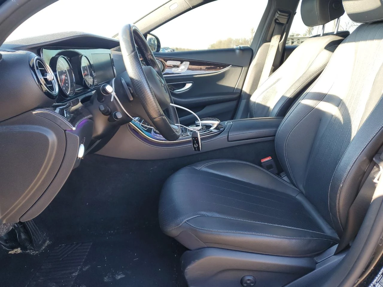 Mercedes-Benz E 300 BURMESTER* KEYLESS* ПОДГРЕВ* МЪРТВА ТОЧКА* 9G TRON - изображение 7