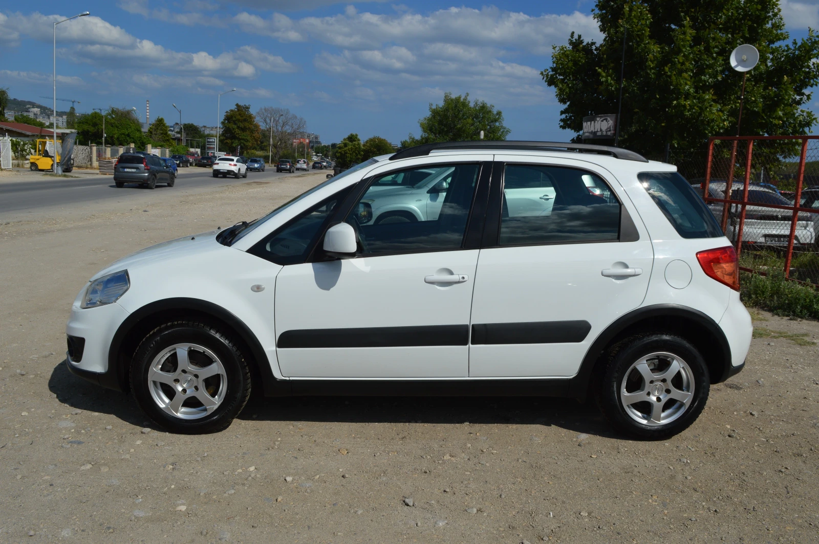 Suzuki SX4 FACELIFT  - изображение 4