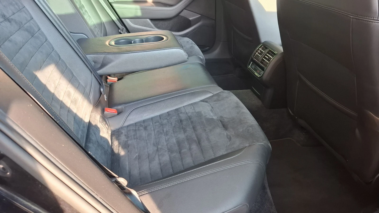 VW Passat 2.0tdi highline - изображение 9