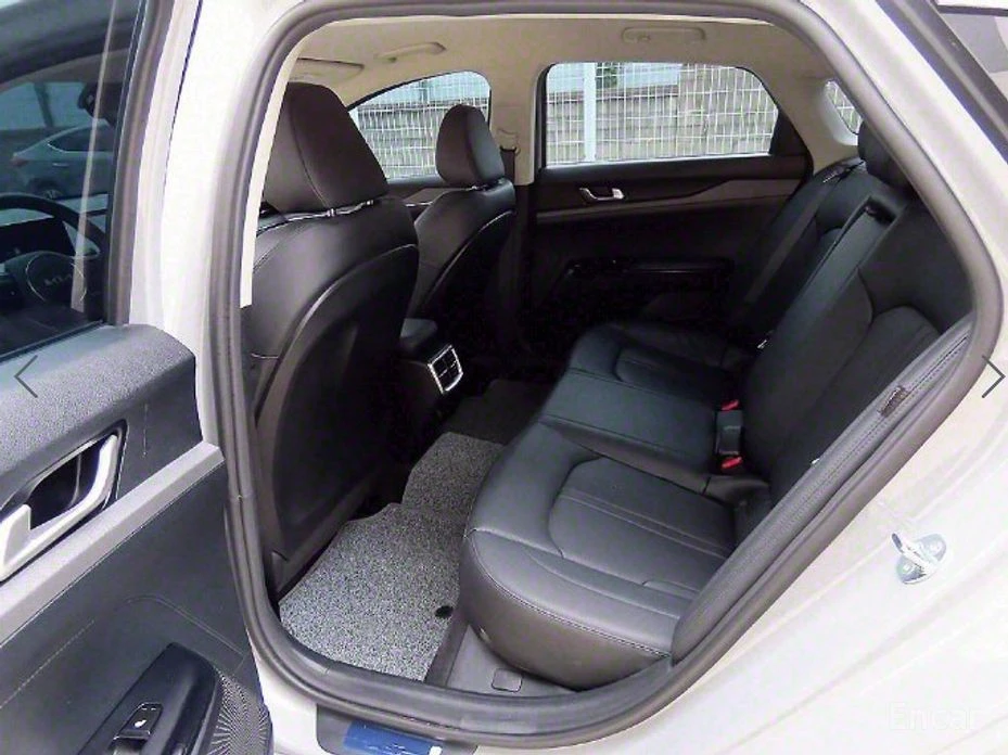 Kia K5 2.0 LPG PRESTIGE * НАЙ-ДОБРА ЦЕНА В БЪЛГАРИЯ*  - изображение 5