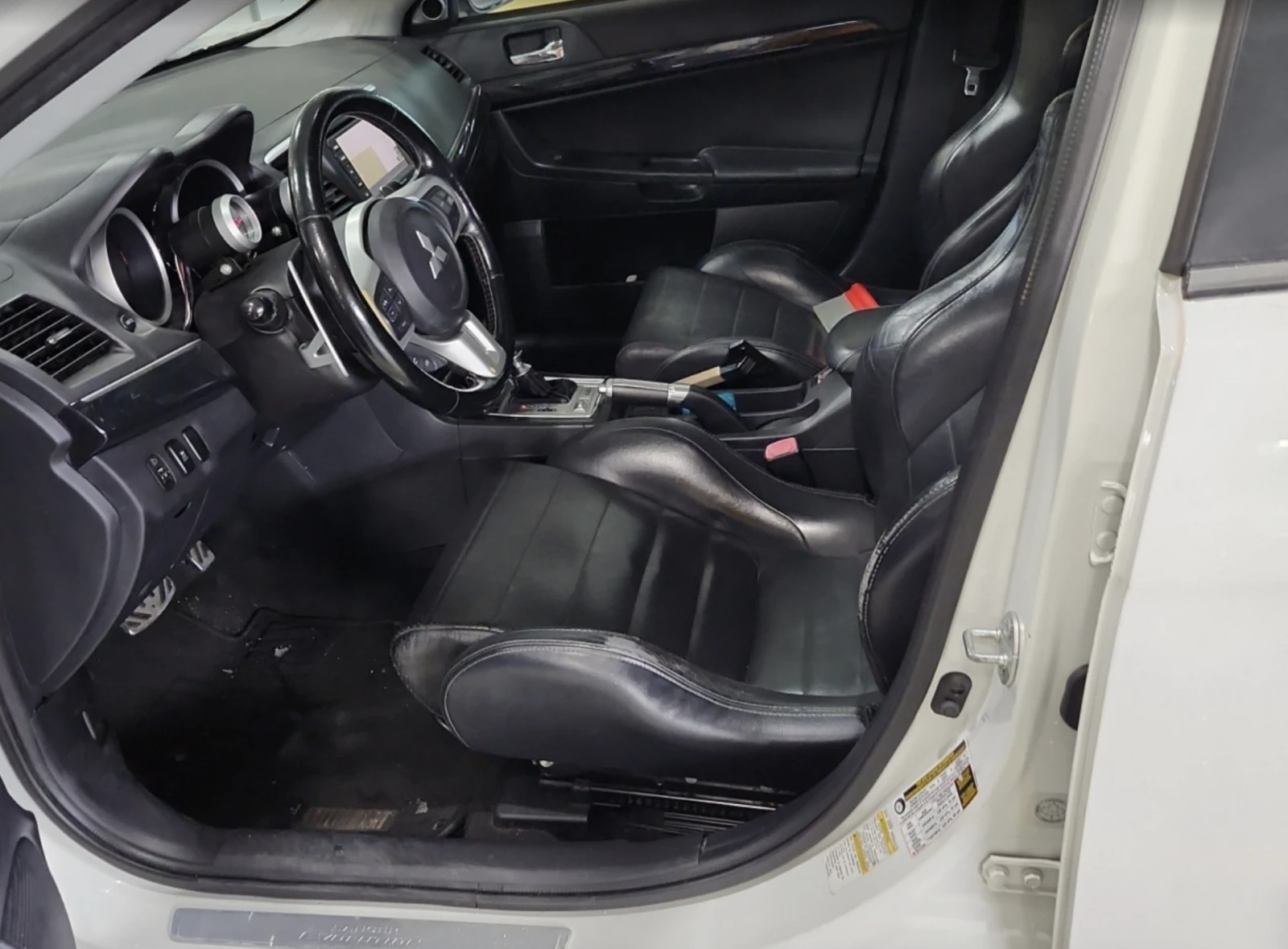 Mitsubishi Lancer EVO X MR - изображение 5