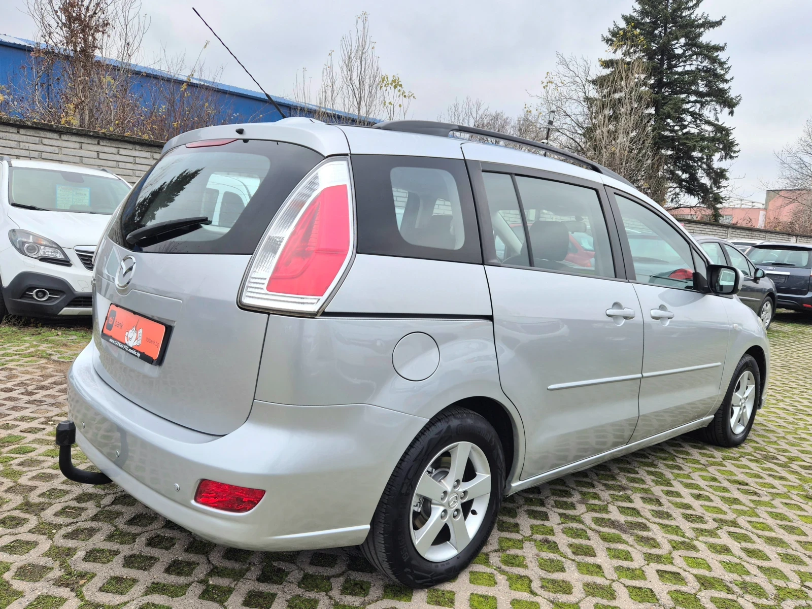 Mazda 5 1.8i- 115к.с. 7 места - изображение 4