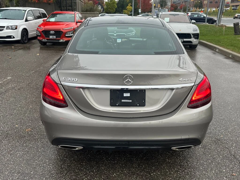 Mercedes-Benz C 300 AMG* PANO* DIGITAL* DISTRONIC* AMBIENT* MULTILED*  - изображение 7