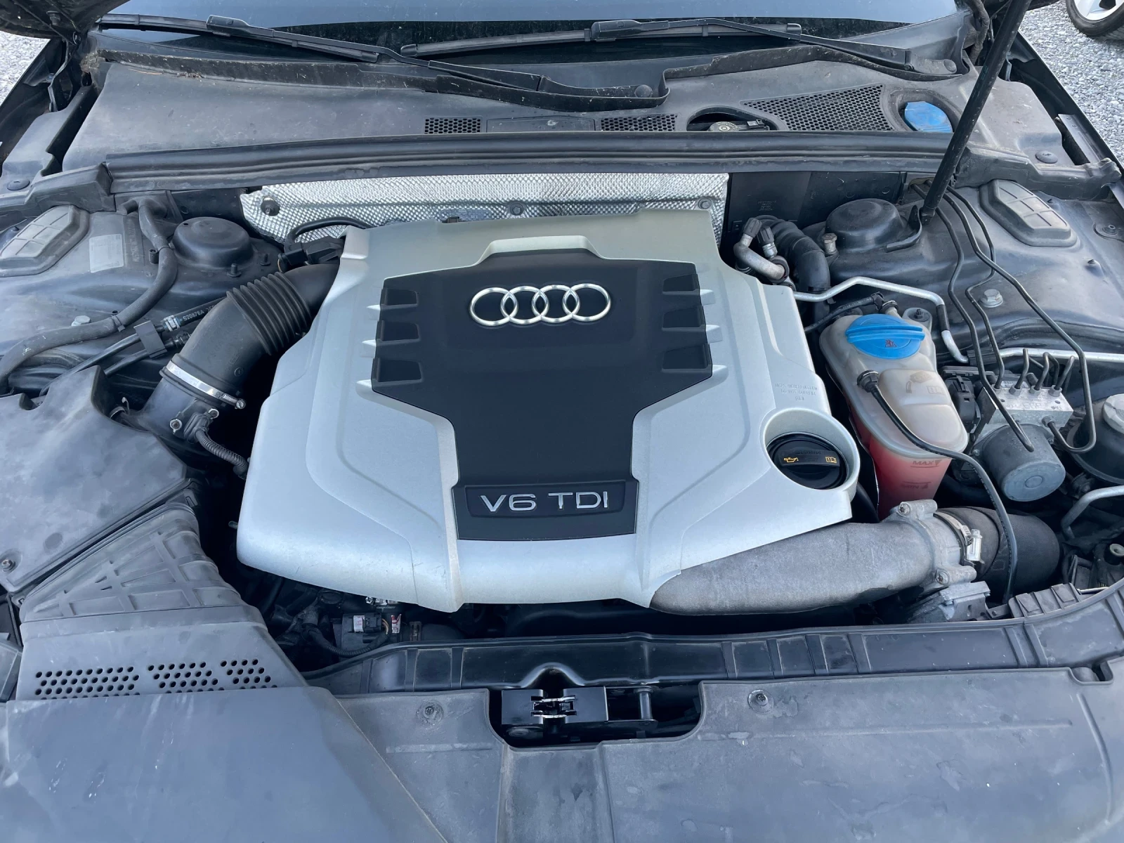 Audi A4 3.0TDI 4X4 NAVI ПОДГРЕВ LED BI-XENON 239КС, снимка 16 - Автомобили и джипове - 53539498