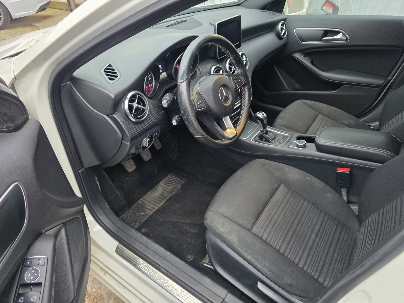 Mercedes-Benz A 180 d | 1.5 dCI 109hp | EU6 | Facelift  | Mobile.bg � ����������� 9