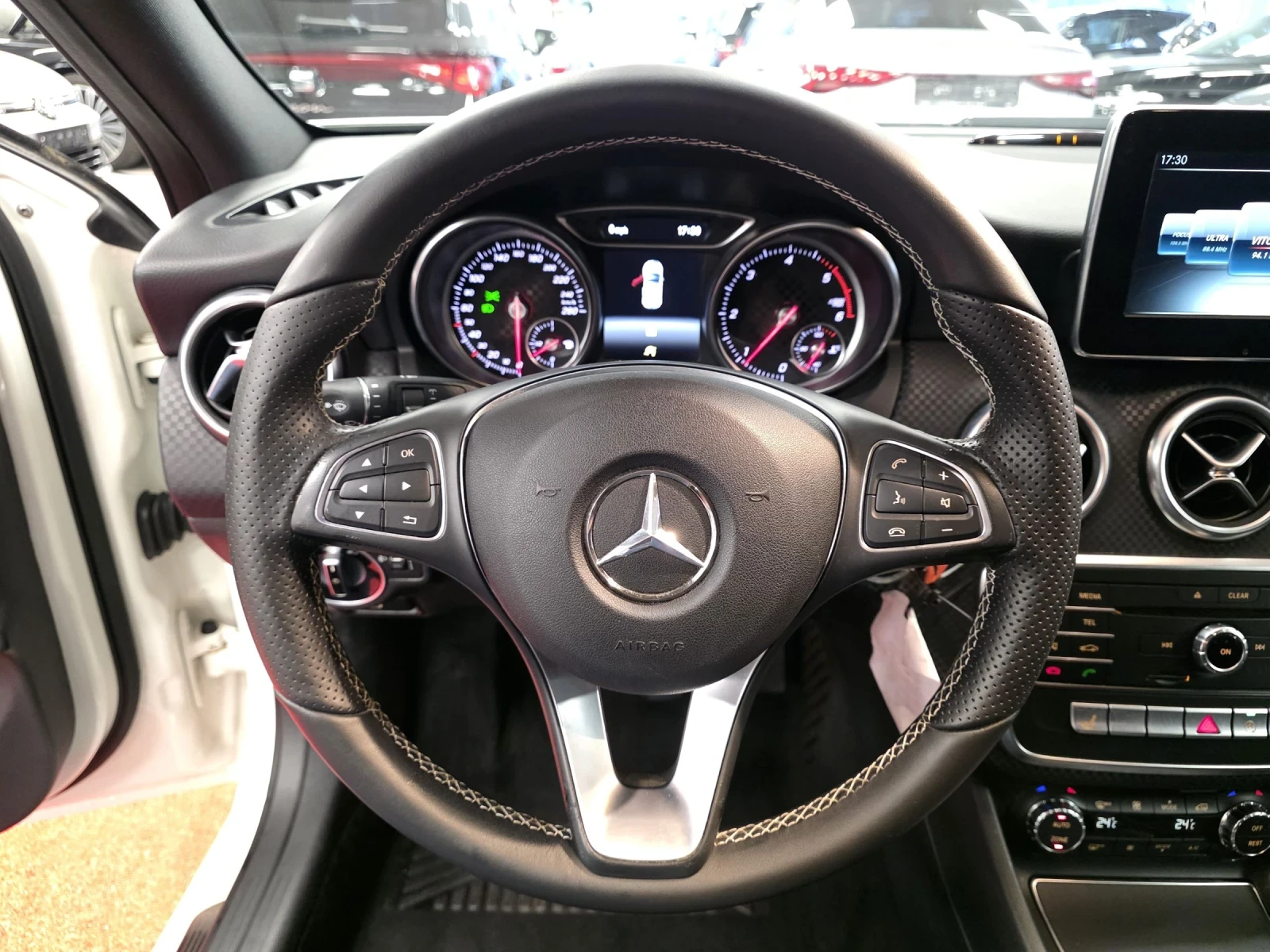 Mercedes-Benz A 180 d | 1.5 dCI 109hp | EU6 | Facelift  | Mobile.bg � ����������� 10