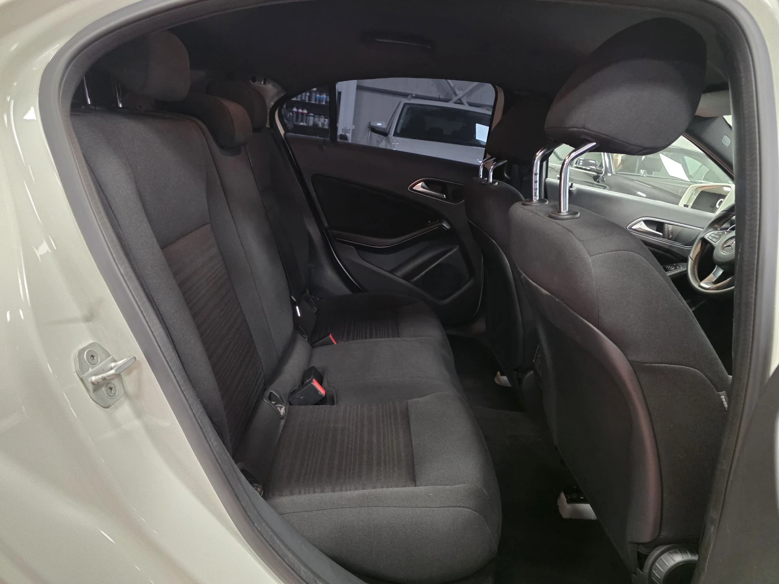 Mercedes-Benz A 180 d | 1.5 dCI 109hp | EU6 | Facelift  | Mobile.bg � ����������� 16