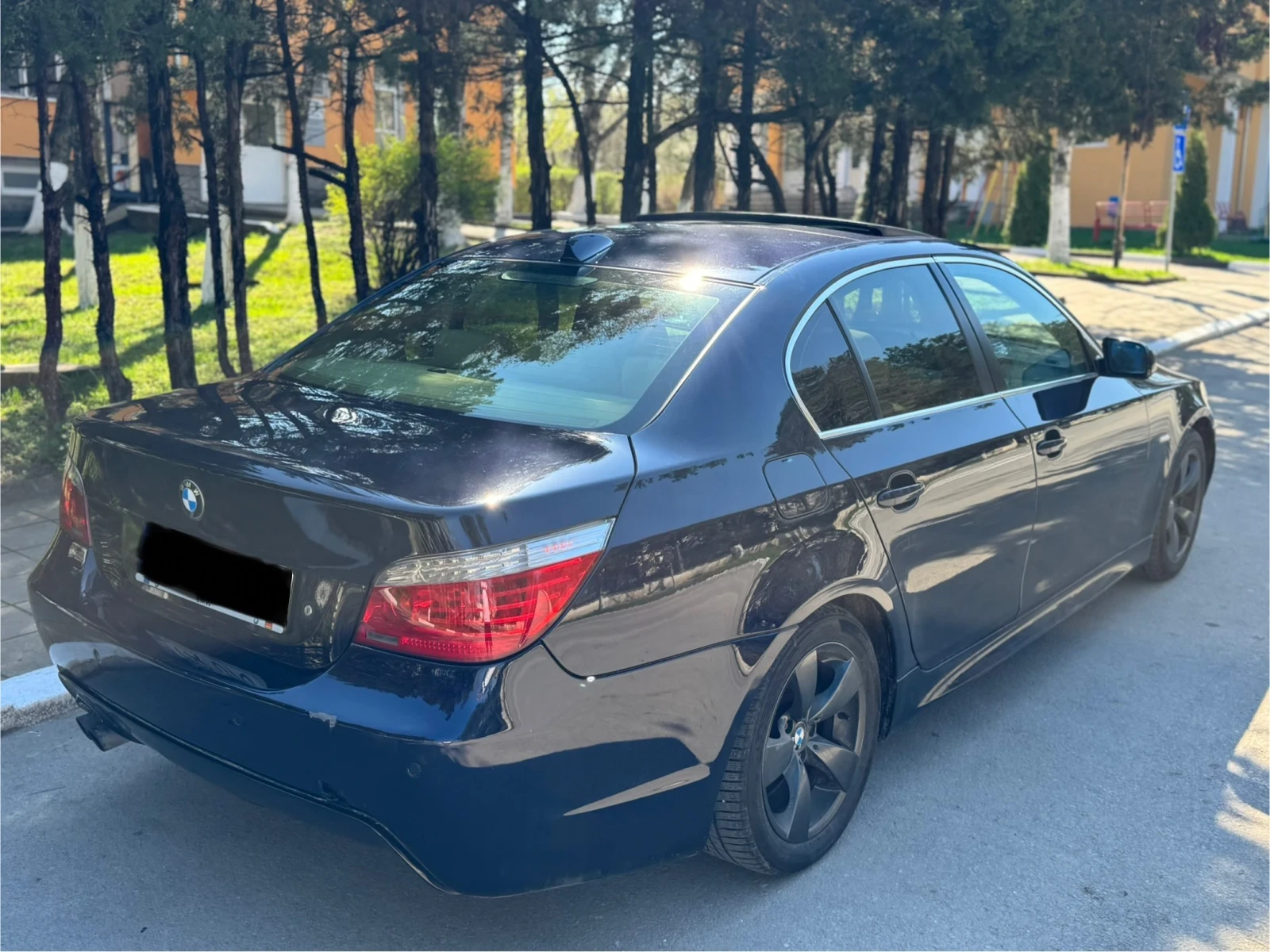 BMW 525 i M pack, снимка 3 - Автомобили и джипове - 54060001