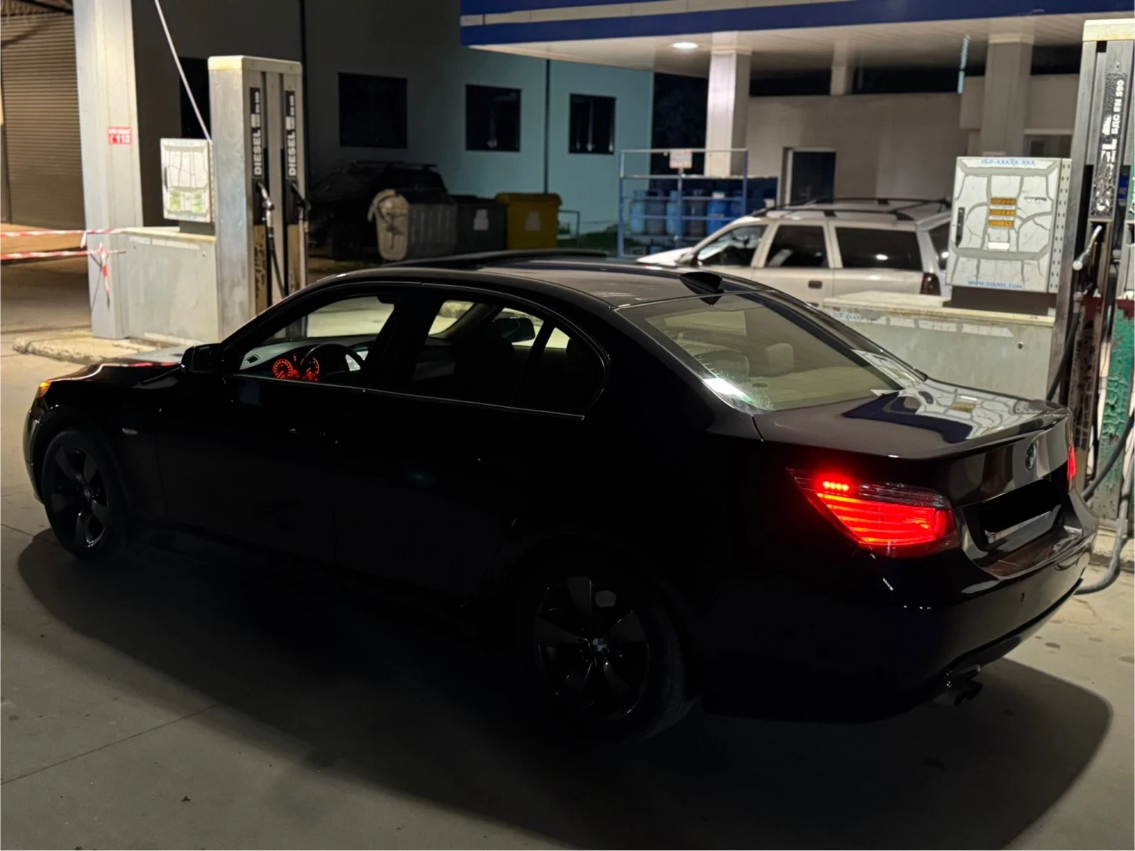 BMW 525 i M pack, снимка 2 - Автомобили и джипове - 54060001