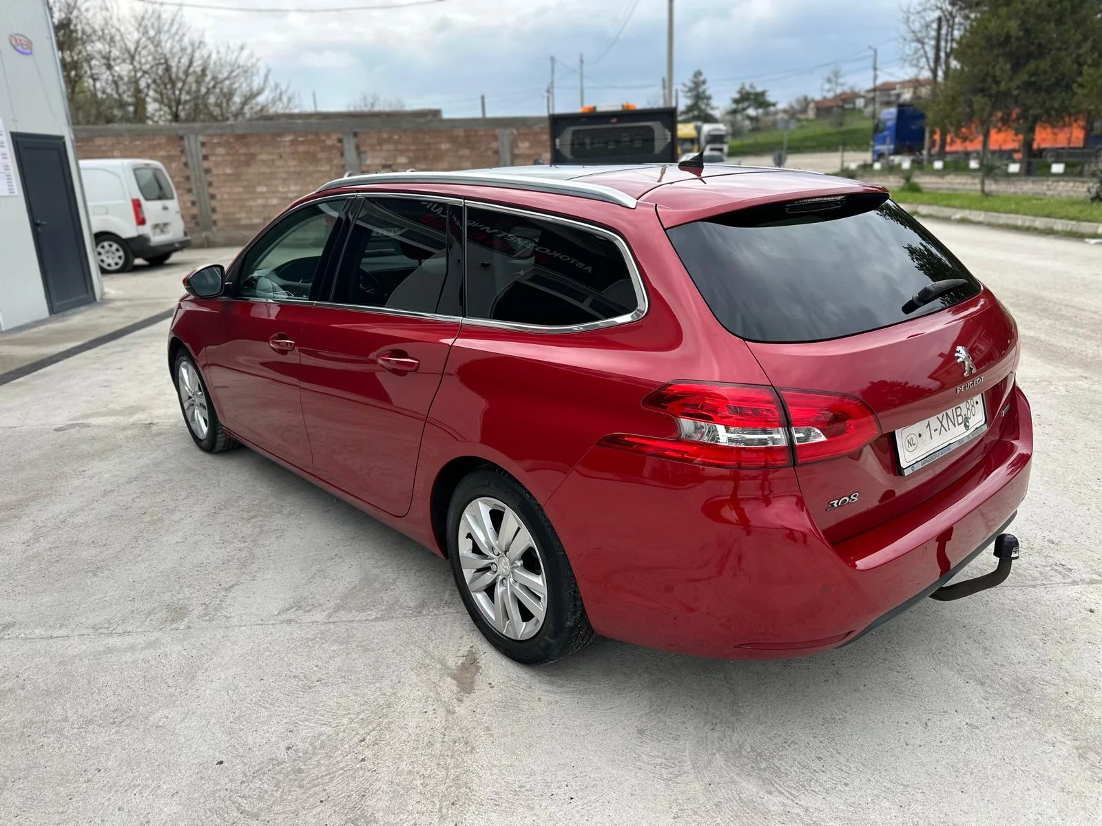 Peugeot 308 1.6 TDI, снимка 4 - Автомобили и джипове - 54084426