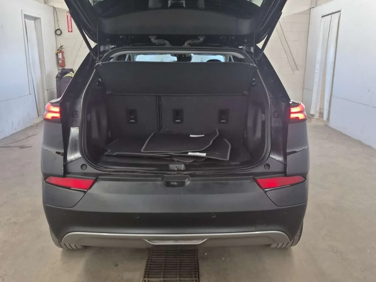 Chevrolet Bolt PREMIER  CARFAX | Mobile.bg � ����������� 13
