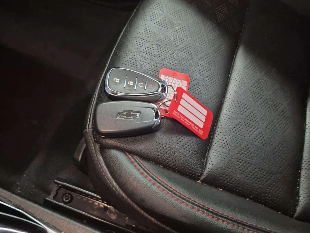 Chevrolet Bolt PREMIER  CARFAX | Mobile.bg � ����������� 8