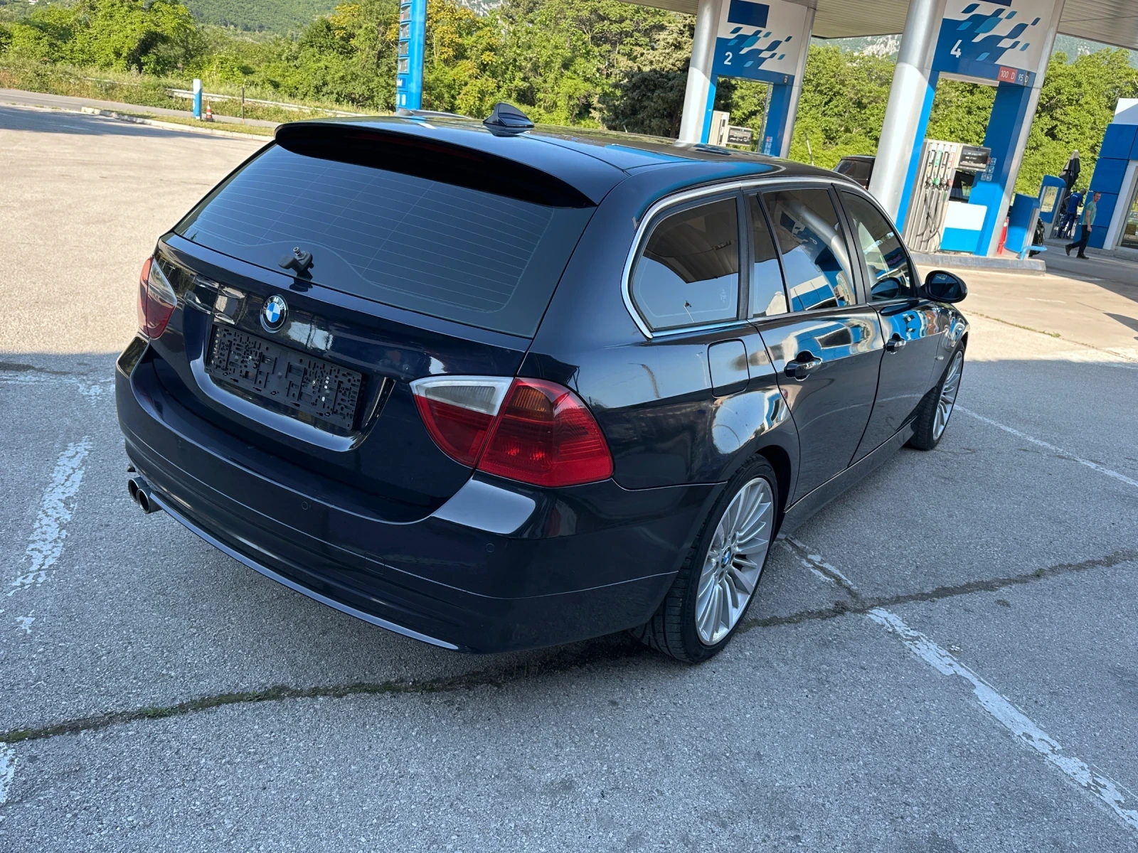 BMW 330 xDRIVE - 3.0TDI - НАВИГАЦИЯ - РЕАЛНИ КИЛОМЕРИ, снимка 5 - Автомобили и джипове - 54438942