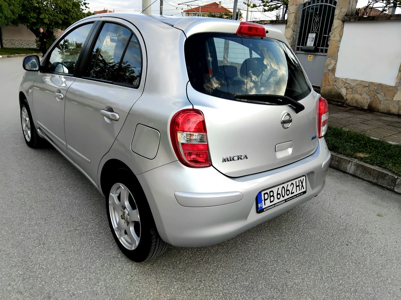 Nissan Micra 1.2i.80k.ВЕРИГА+ КЛИМА. 2011г., снимка 7 - Автомобили и джипове - 54454706
