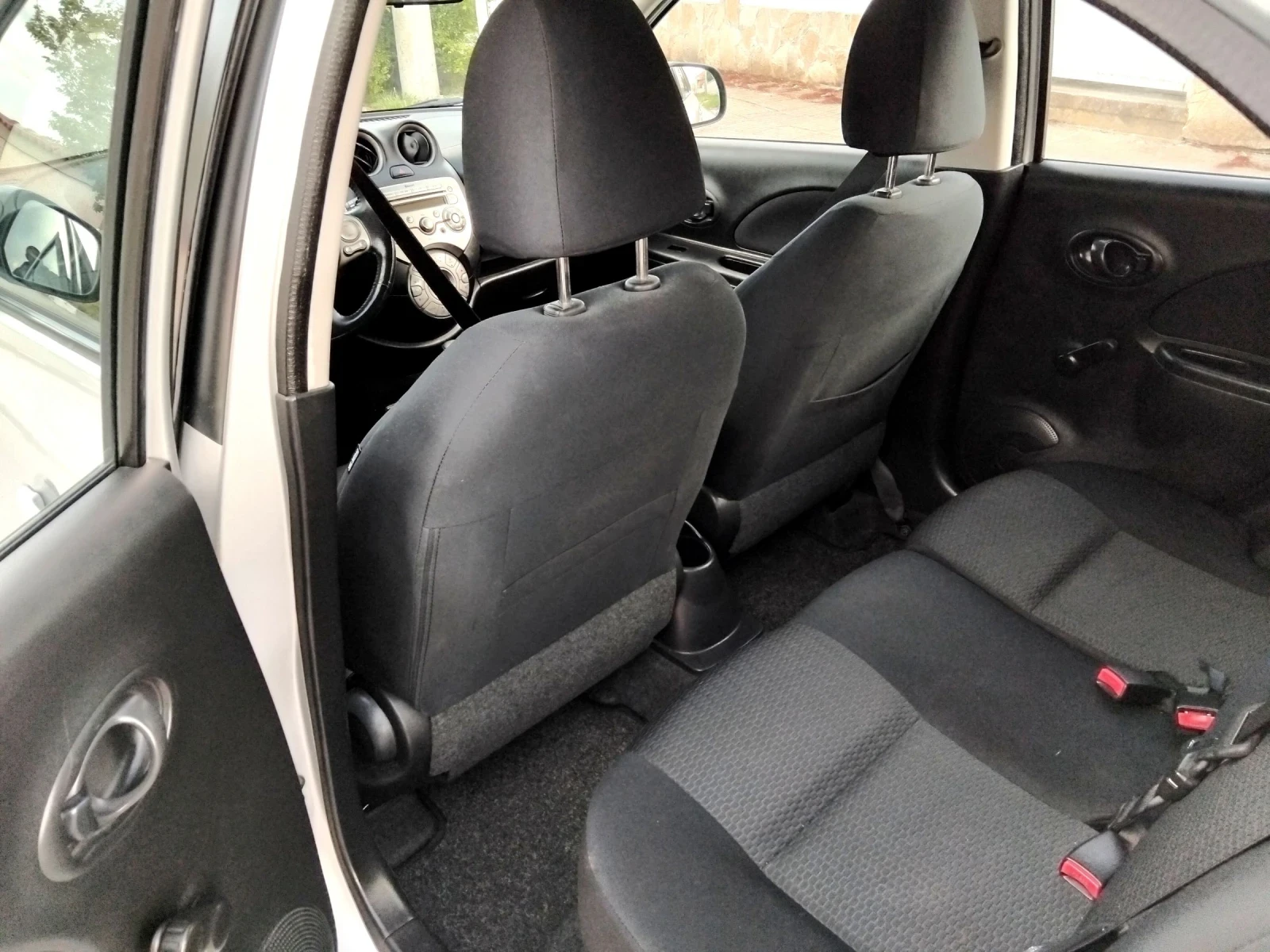 Nissan Micra 1.2i.80k.ВЕРИГА+ КЛИМА. 2011г., снимка 14 - Автомобили и джипове - 54454706
