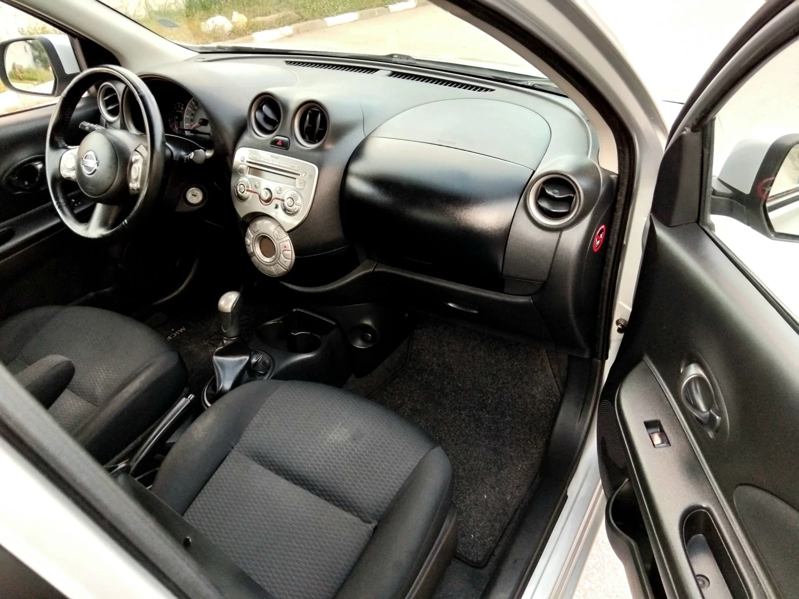Nissan Micra 1.2i.80k.ВЕРИГА+ КЛИМА. 2011г., снимка 13 - Автомобили и джипове - 54454706