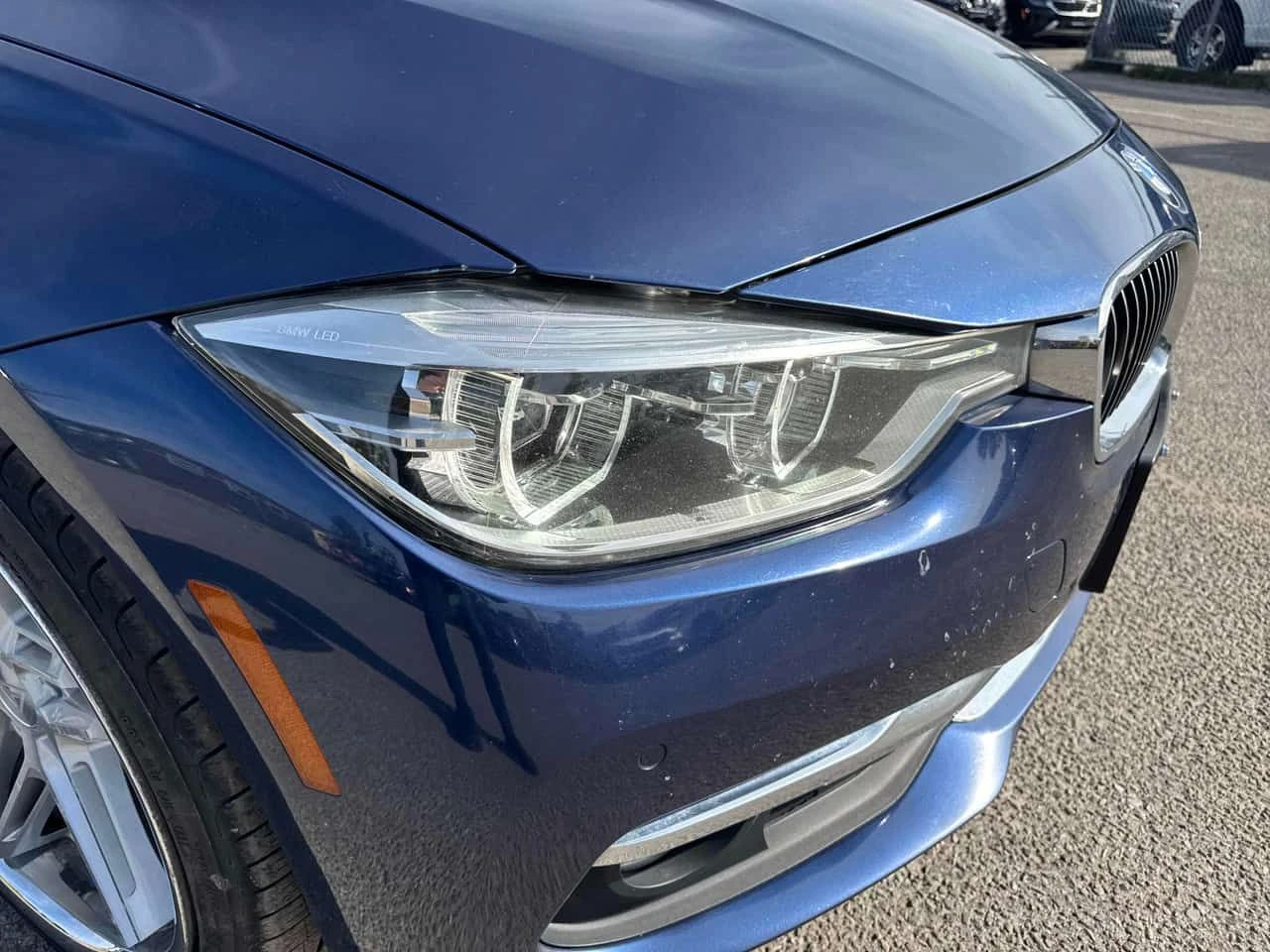 BMW 330  XDRIVE * CHROME* ПОДРЕВИ* ШИБИДАХ* КАМЕРА* , снимка 14 - Автомобили и джипове - 54858509