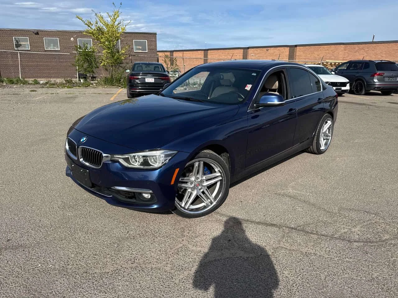 BMW 330  XDRIVE * CHROME* ПОДРЕВИ* ШИБИДАХ* КАМЕРА* 