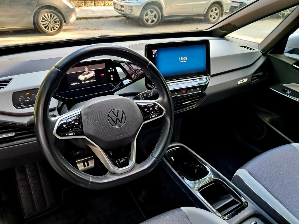 VW ID.3 1st PLUS, снимка 8 - Автомобили и джипове - 54999403