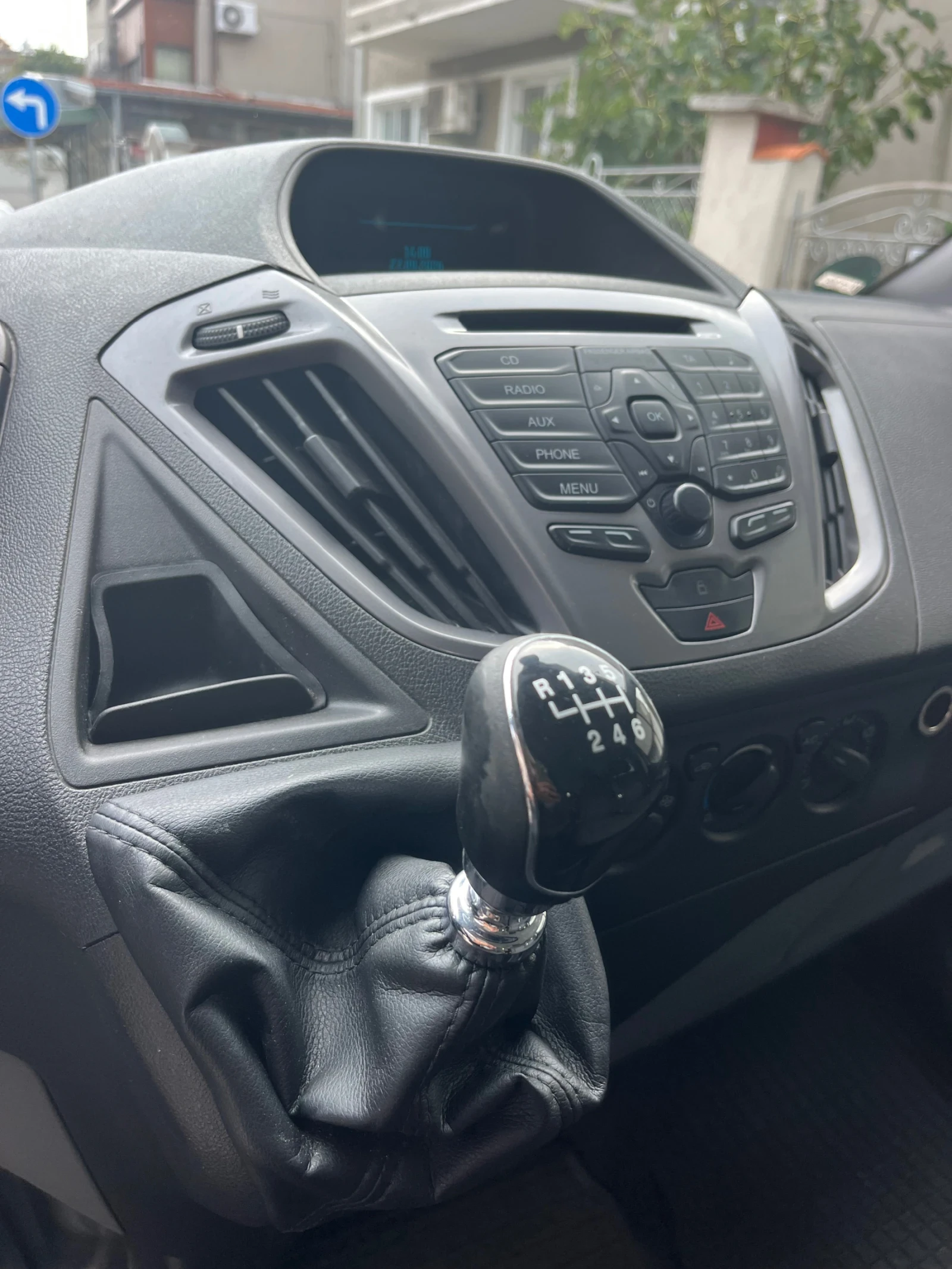 Ford Transit Custom, снимка 14 - Автомобили и джипове - 55407299
