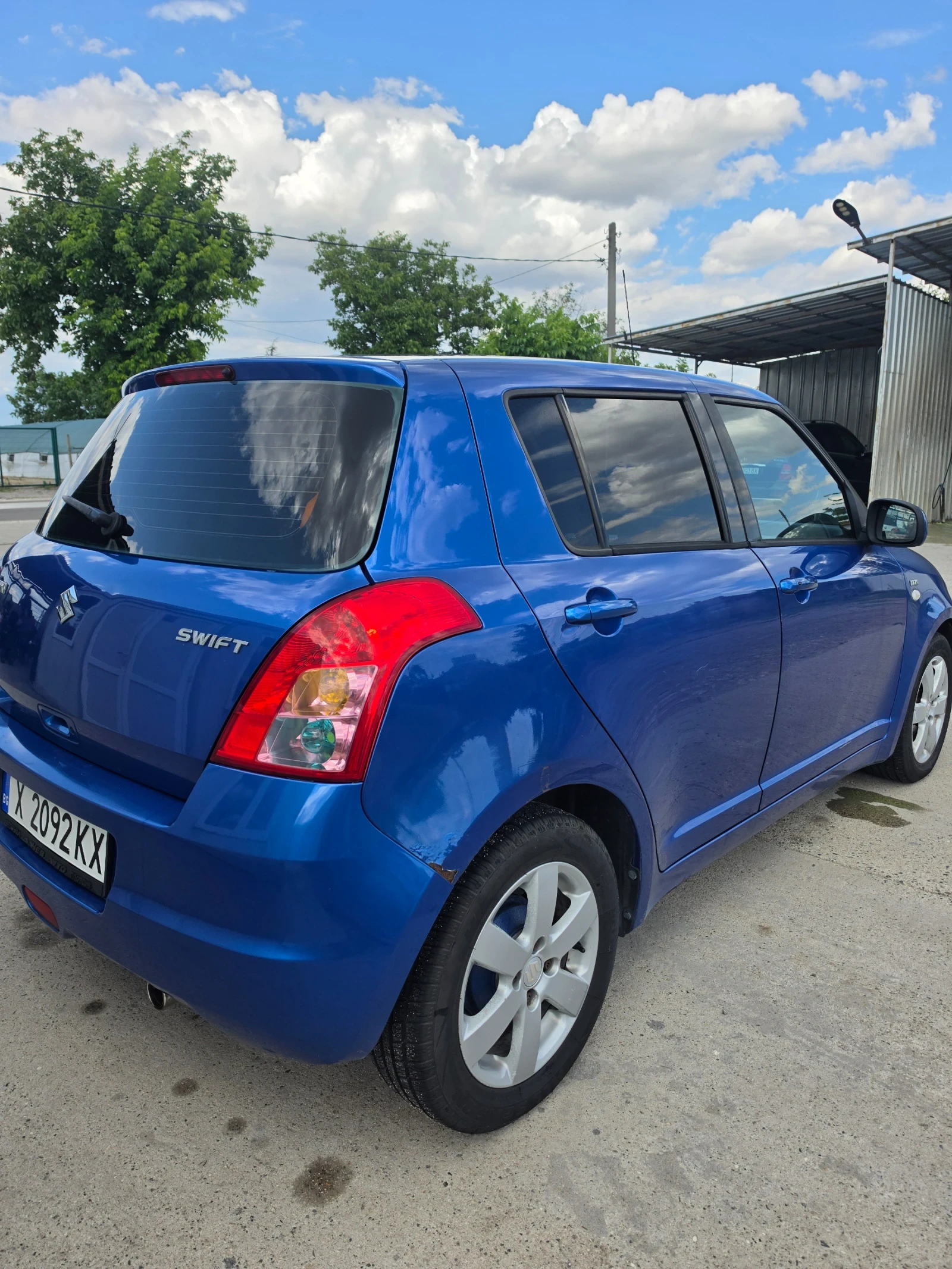 Suzuki Swift 1.3DDIS Diesel, снимка 4 - Автомобили и джипове - 55415375