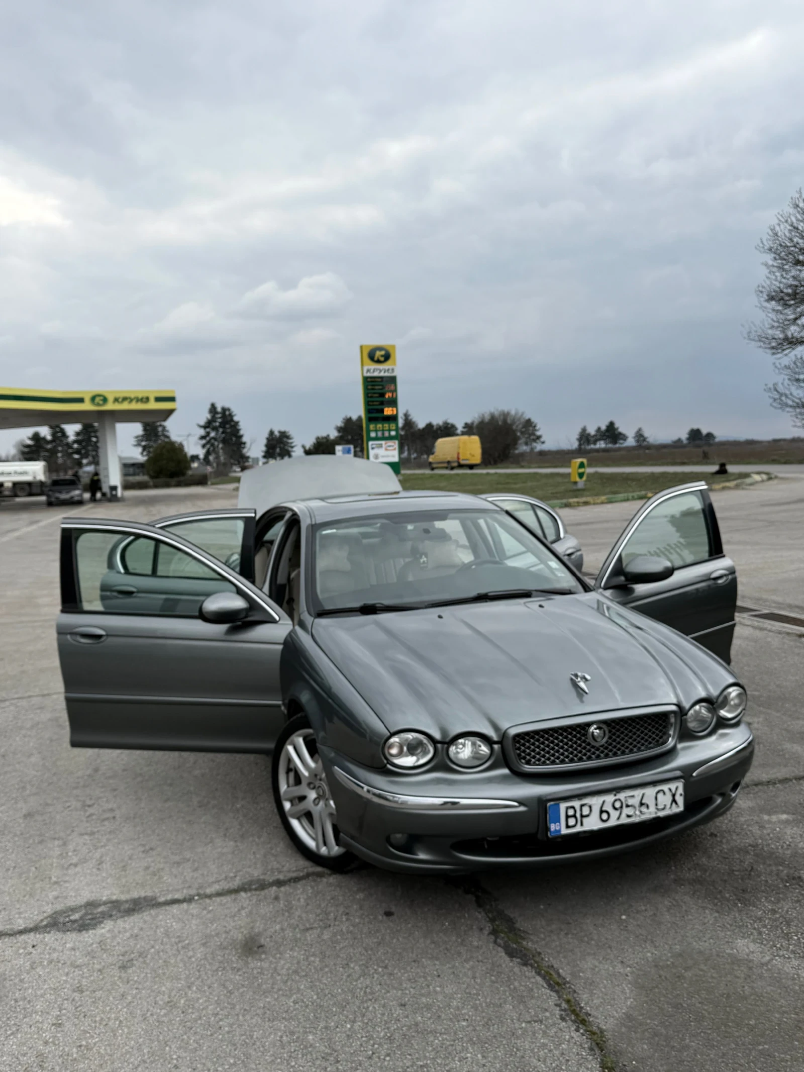 Jaguar X-type, снимка 6 - Автомобили и джипове - 55479282