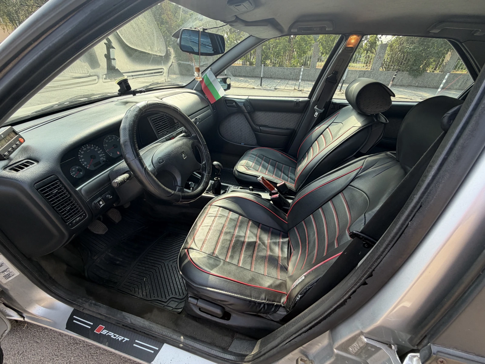 Citroen Xantia 1.8* ГАЗ* КЛИМАТИК* * * , снимка 13 - Автомобили и джипове - 55601288