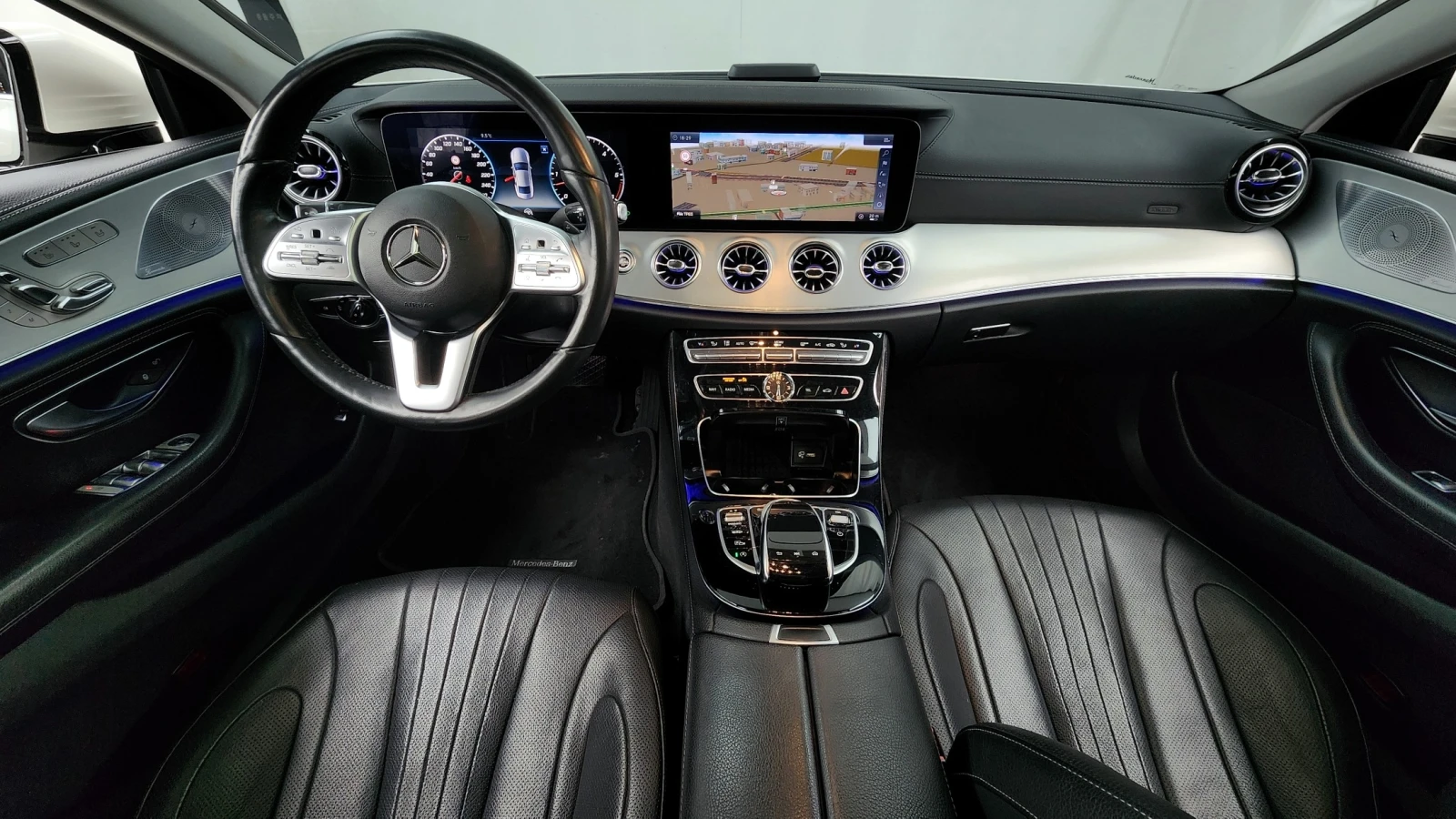 Mercedes-Benz CLS 400 d 4Matic * FULLL, снимка 7 - Автомобили и джипове - 55692704