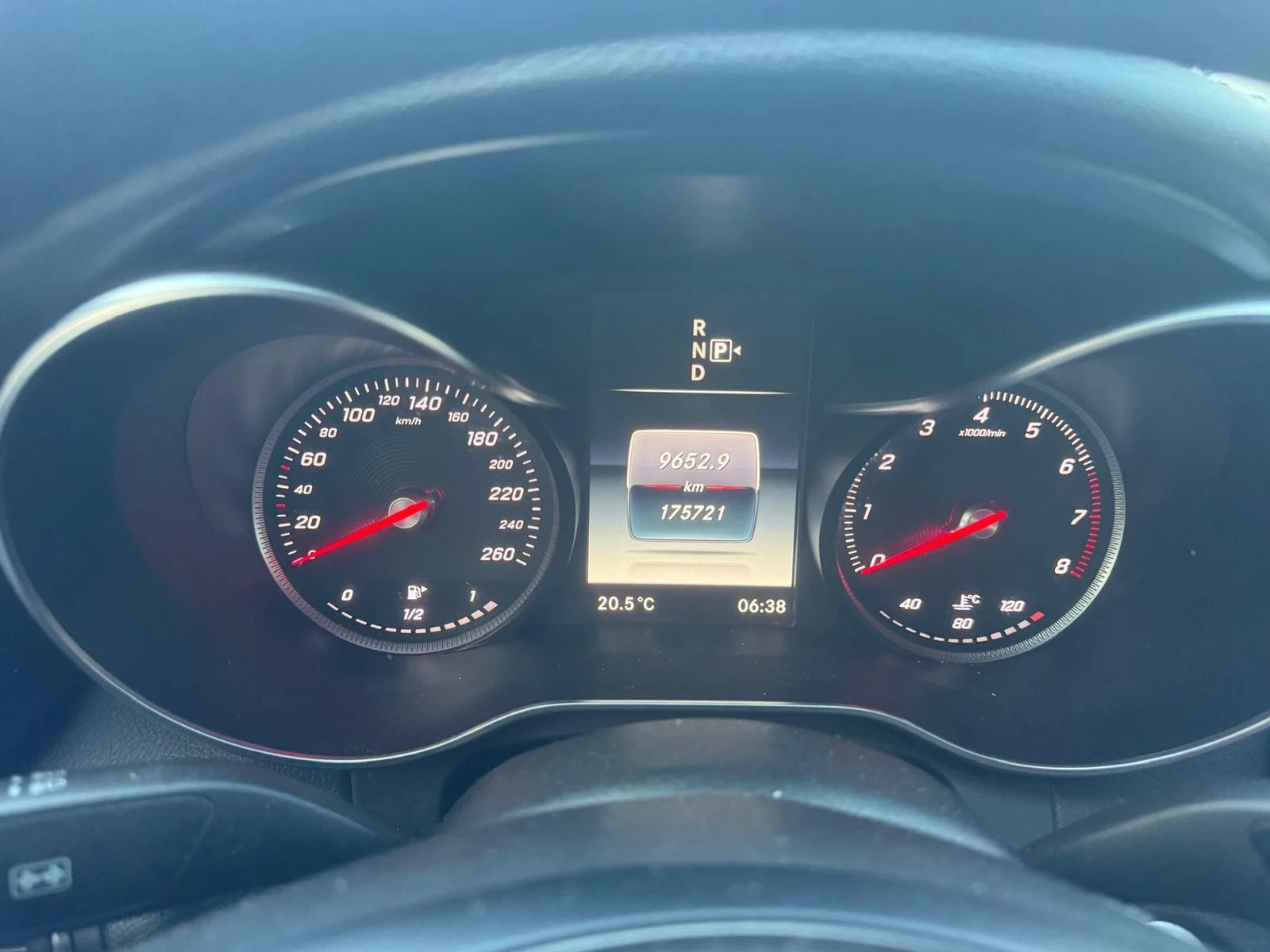 Mercedes-Benz C 400 4MATIC | CARFAX | ���������� ��� ������������ | Mobile.bg � ����������� 8
