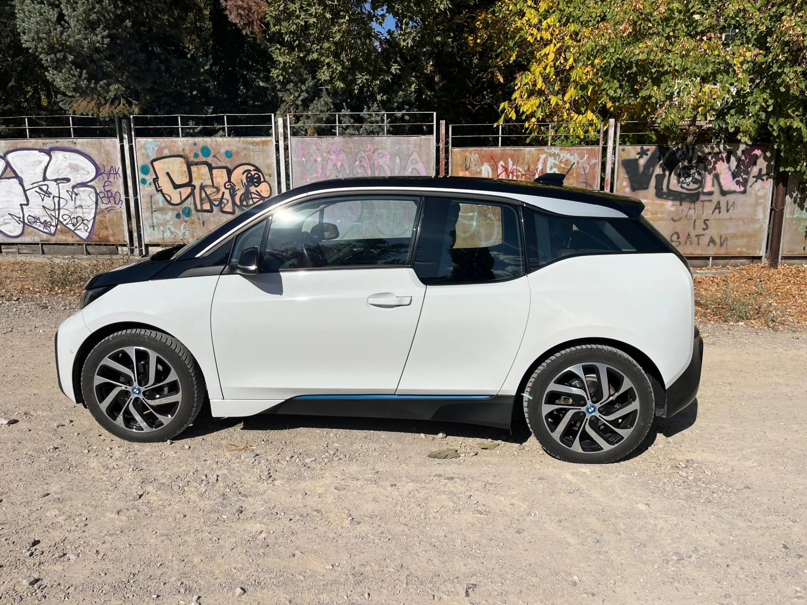 BMW i3 120Ah , снимка 2 - Автомобили и джипове - 56450820