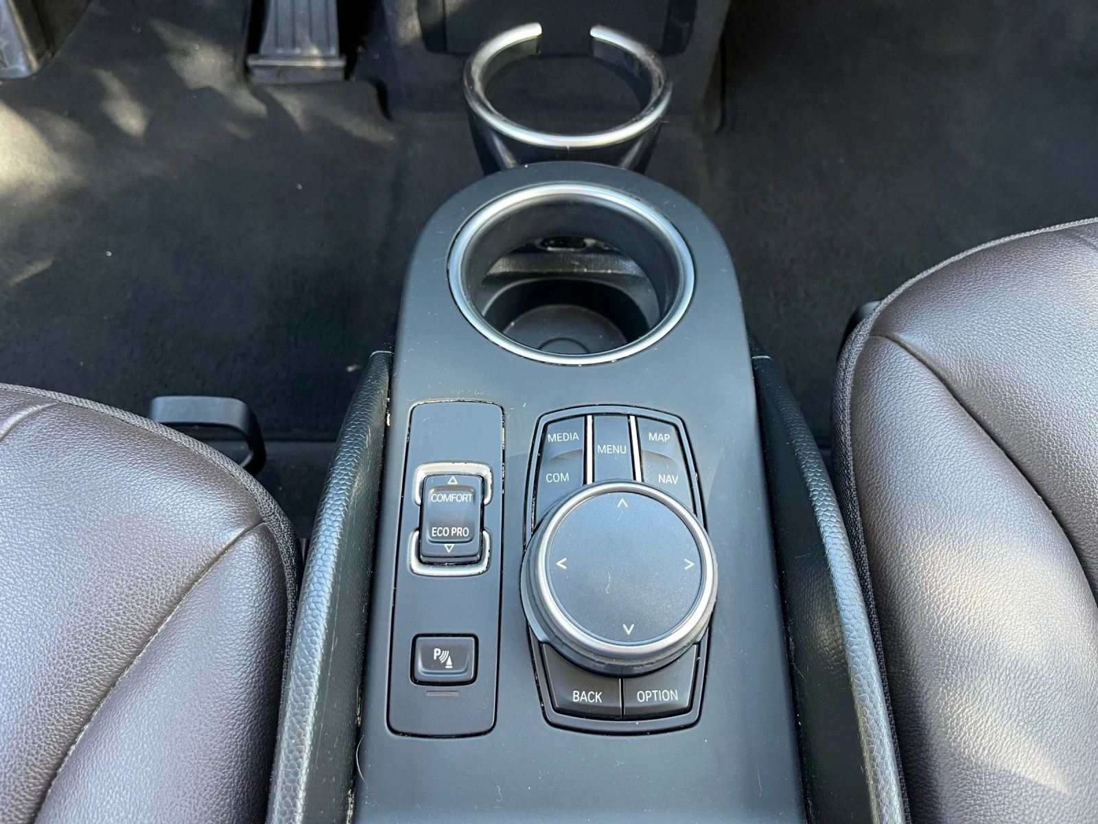 BMW i3 120Ah , снимка 13 - Автомобили и джипове - 56450820