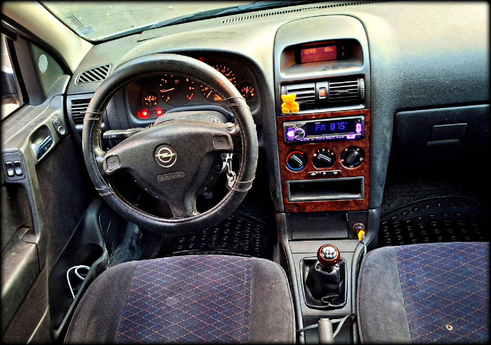 Opel Astra, снимка 6 - Автомобили и джипове - 56732147