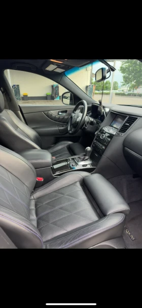 Infiniti QX70 S 3.7 98k miles 2017г, снимка 9