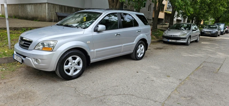 Kia Sorento CRDI, снимка 3 - Автомобили и джипове - 47929865