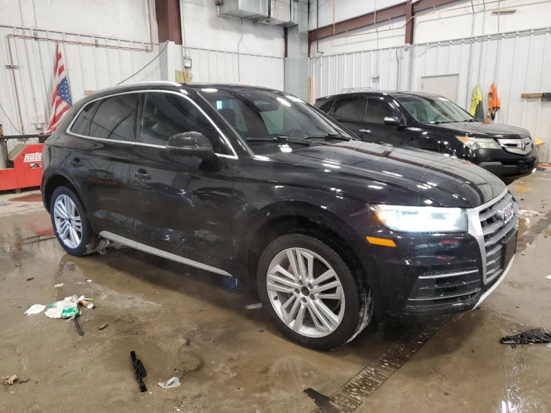 Audi Q5, снимка 4 - Автомобили и джипове - 49568356