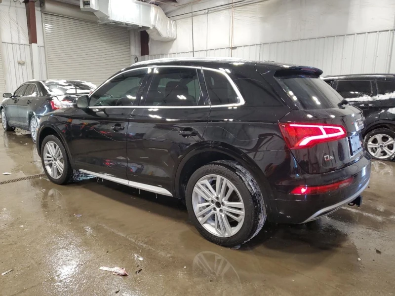 Audi Q5, снимка 2 - Автомобили и джипове - 49568356