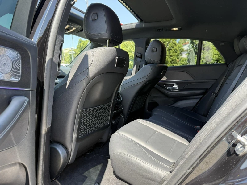 Mercedes-Benz GLE 400 Coupe* 4Matic* AMG* HUD* 360* Pano* ГОТОВ ЛИЗИНГ, снимка 10 - Автомобили и джипове - 50902205