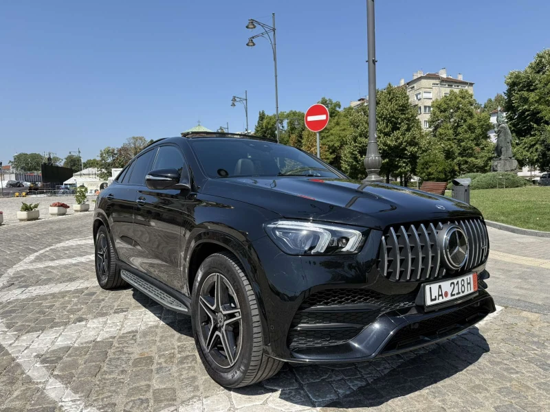 Mercedes-Benz GLE 400 Coupe* 4Matic* AMG* HUD* 360* Pano* ГОТОВ ЛИЗИНГ, снимка 2 - Автомобили и джипове - 50902205