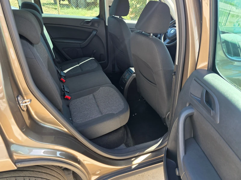 Skoda Yeti 1.6TDI 138000km!, снимка 10 - Автомобили и джипове - 51769770