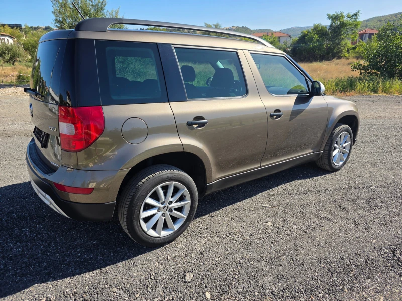 Skoda Yeti 1.6TDI 138000km!, снимка 8 - Автомобили и джипове - 51769770