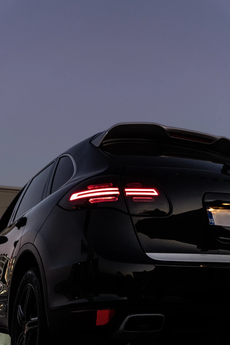 Porsche Cayenne, снимка 14 - Автомобили и джипове - 52746634