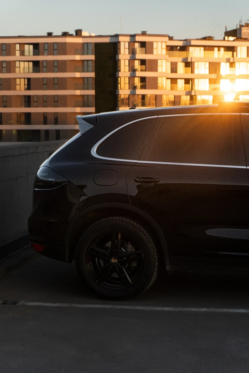 Porsche Cayenne, снимка 17 - Автомобили и джипове - 52746634