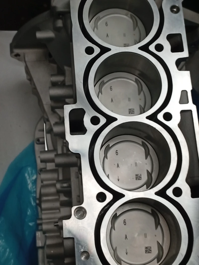 Kia Sorento, снимка 11 - Автомобили и джипове - 53444008