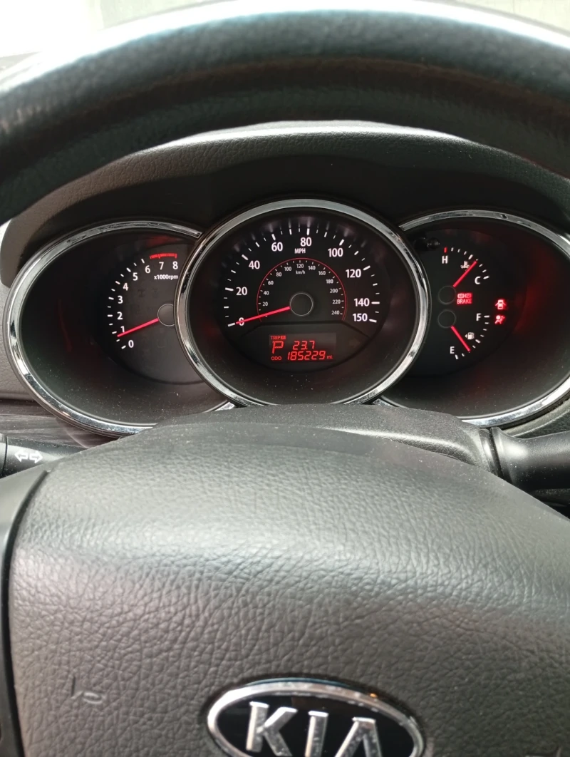 Kia Sorento, снимка 9 - Автомобили и джипове - 53444008