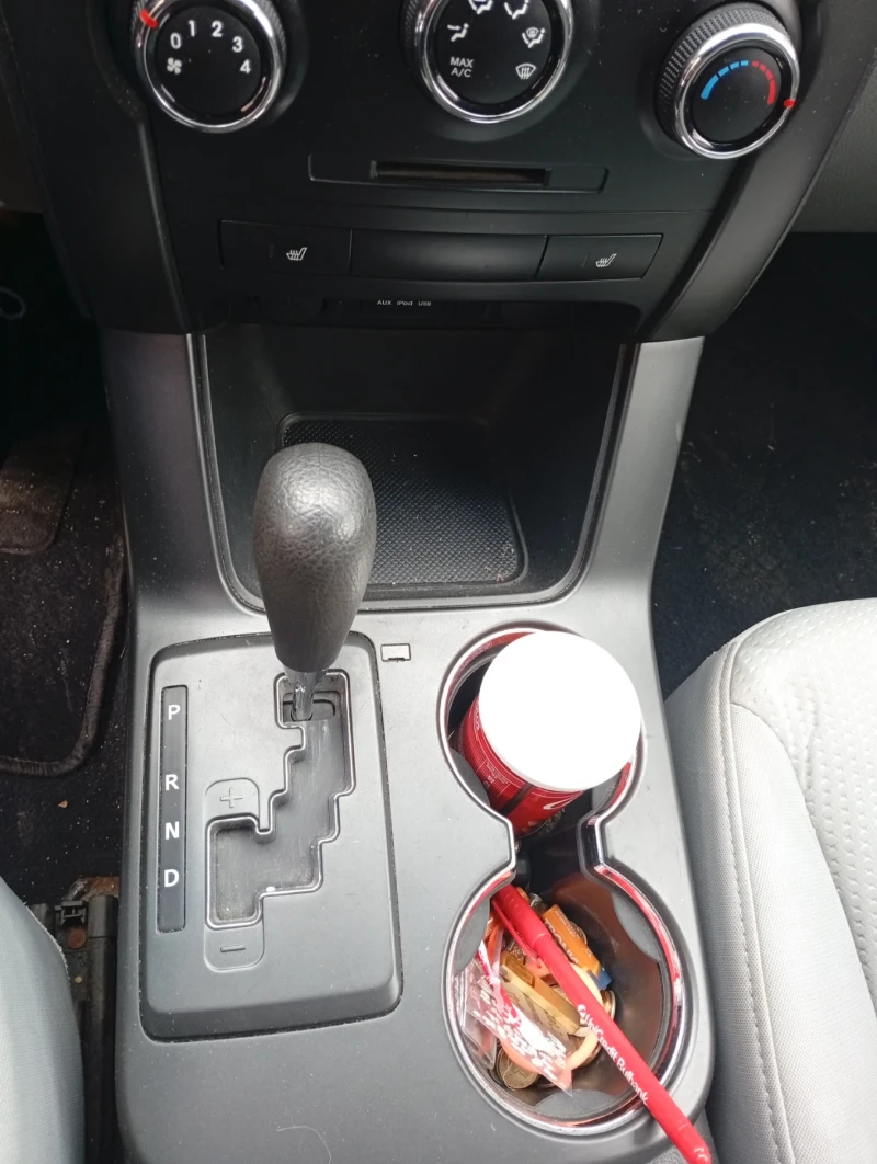 Kia Sorento, снимка 6 - Автомобили и джипове - 53444008