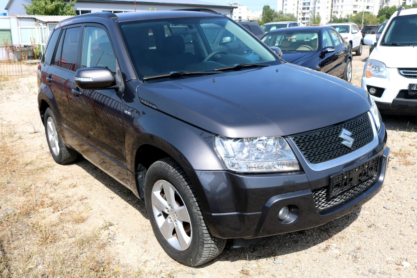 Suzuki Grand vitara 1.9DDIS - изображение 3