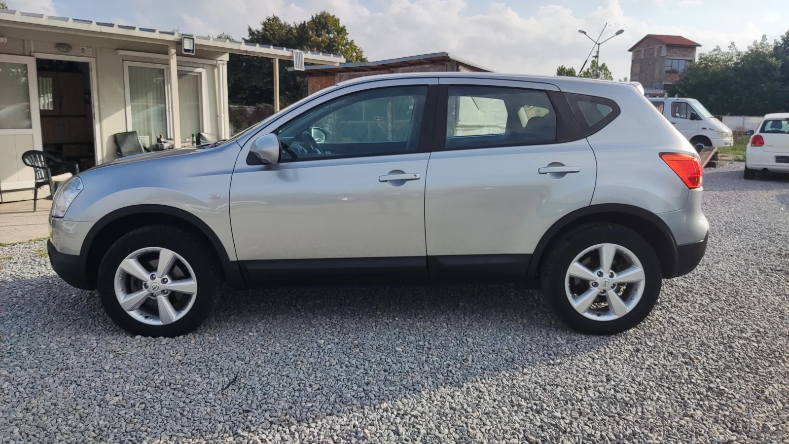 Nissan Qashqai 1.6i 115кс. 102хил. км. - изображение 4