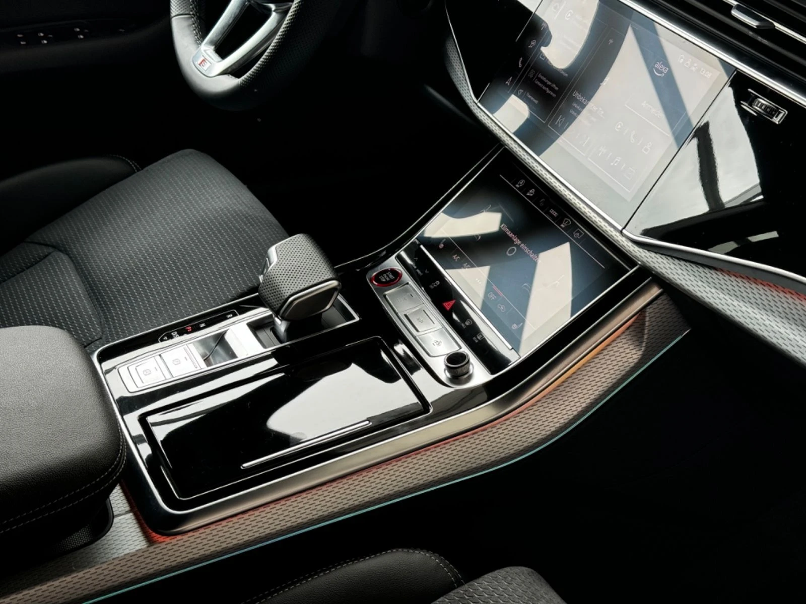 Audi SQ8 TFSI/FACELIFT/B&O/MATRIX/PANO/HEAD UP/BLACK OPTIC/ | Mobile.bg   11